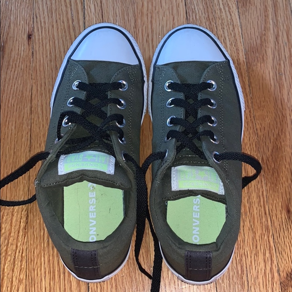 Girls Green Converse
